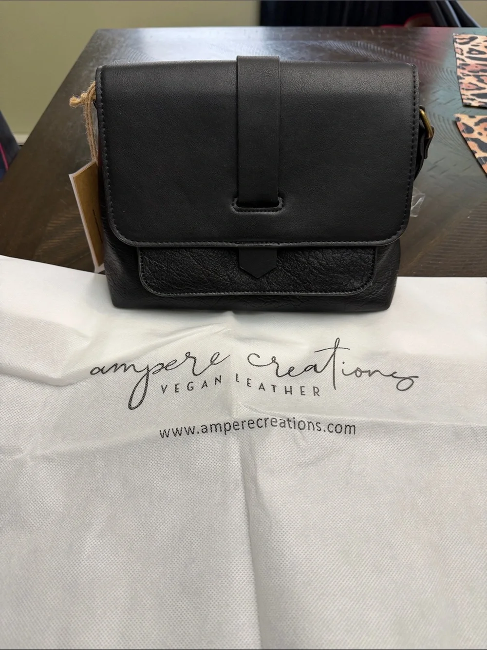 AMYSERE CREATIONS UNBRANDED BAG
